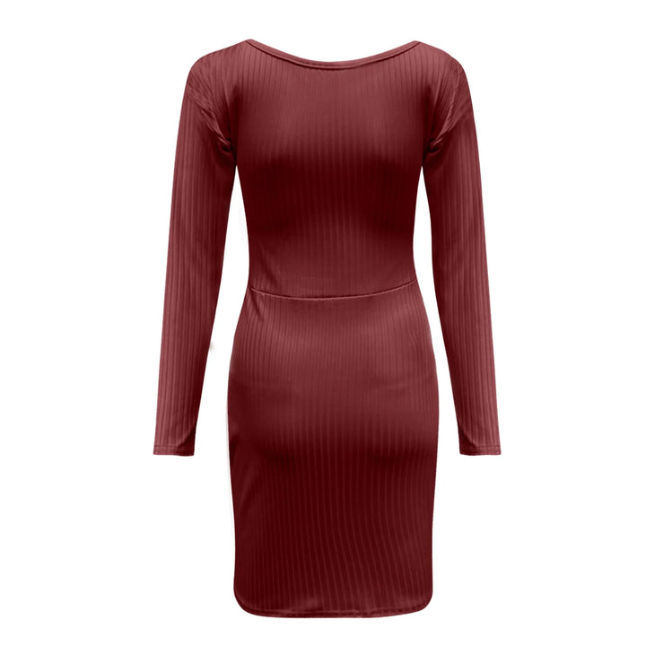 Damska dopasowana dzianinowa sukienka – dekolt V, długa rękaw, krótka, elastyczna