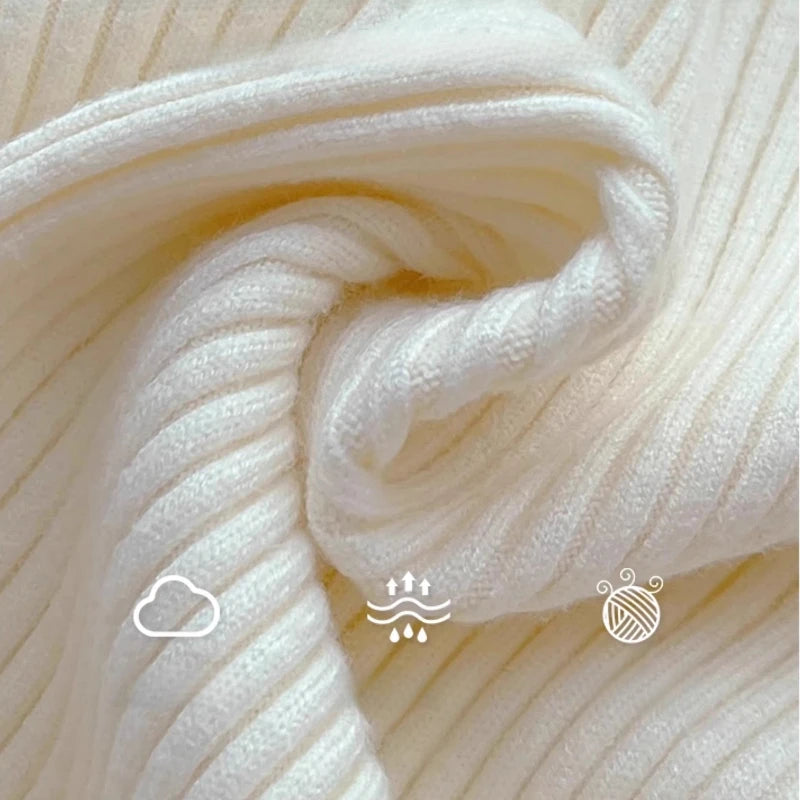 Damski zimowy golf – dopasowany, ciepły, jednokolorowy sweter