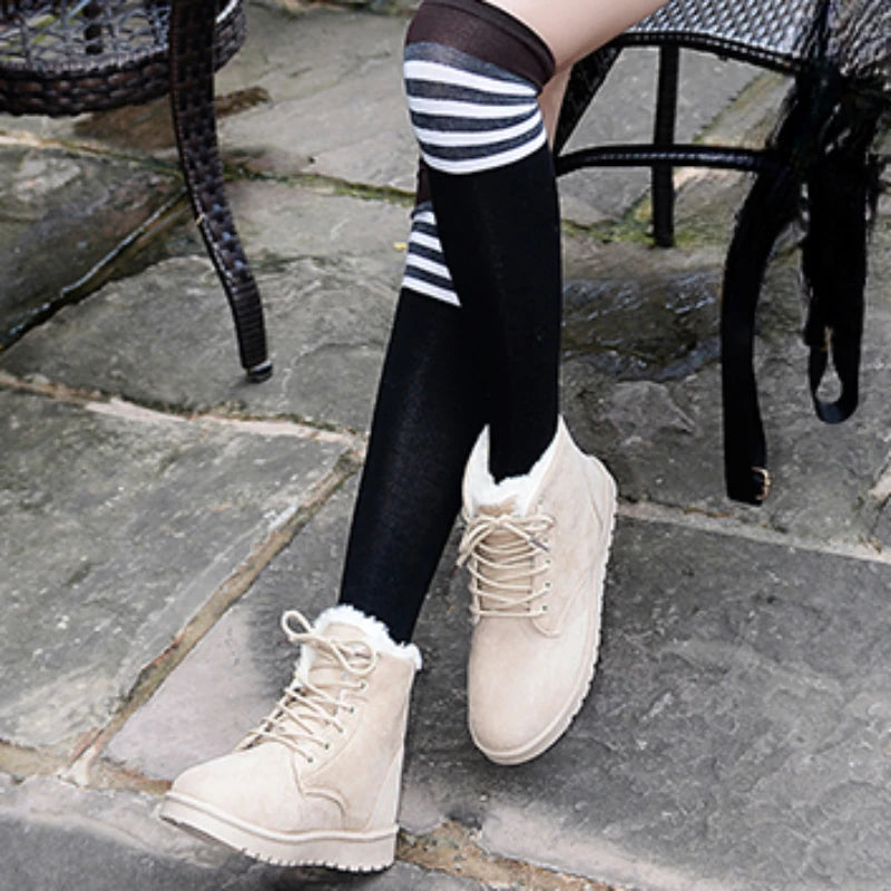 Damskie zimowe botki ocieplane z paskiem – wygodne i stylowe