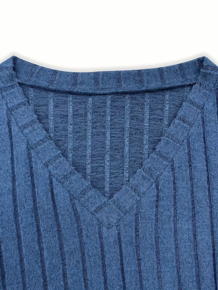 Damska dzianinowa sukienka sweterkowa – ciepła, elastyczna i z długim rękawem